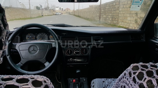 Mercedes 190 1993, 312,370 km - 2.0 l - Sumqayıt
