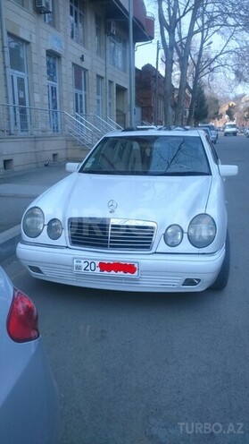 Mercedes E 240 1999, 178,000 km - 2.4 л - Bakı