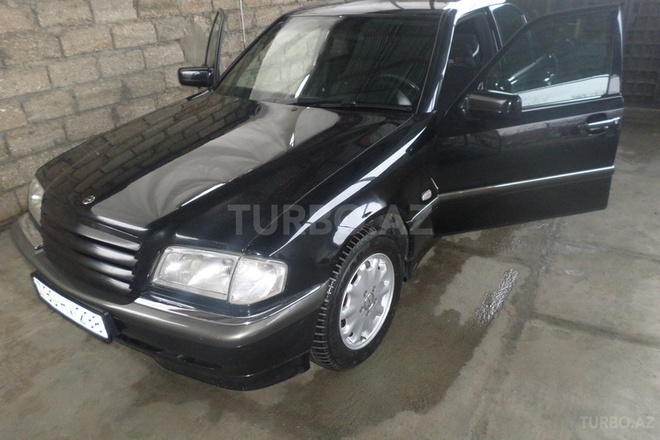 Mercedes C 180 2000, 280,530 km - 1.8 л - Bakı