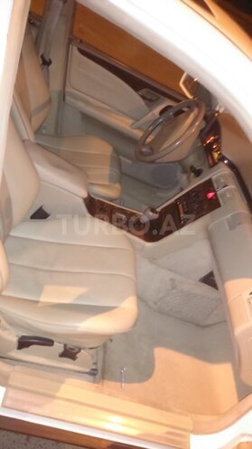Mercedes E 240 1999, 178,000 km - 2.4 л - Bakı