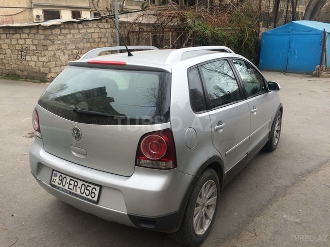 Volkswagen Polo 2008, 139,600 km - 1.4 l - Bakı