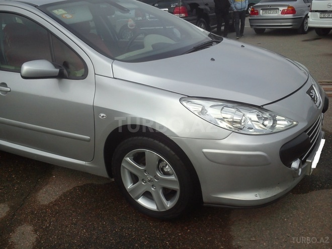 Peugeot 307 2006, 68,000 km - 2.0 л - Bakı