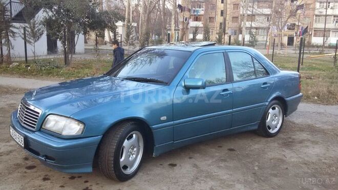 Mercedes C 230 1997, 285,500 km - 2.3 l - Mingəçevir