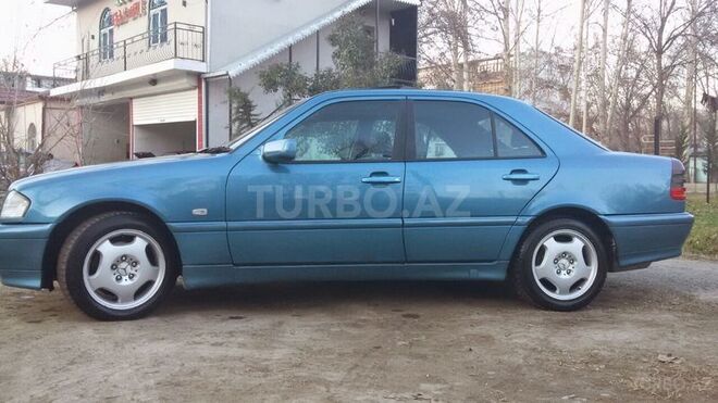 Mercedes C 230 1997, 285,500 km - 2.3 l - Mingəçevir
