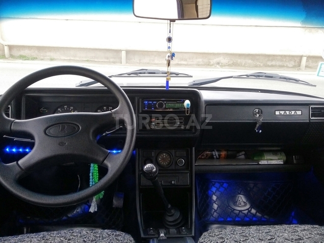 LADA (VAZ) 2107 2006, 180,000 km - 1.6 л - Bakı