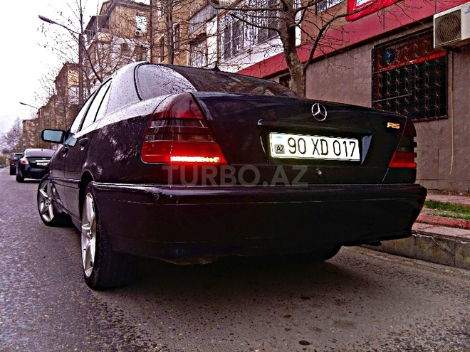 Mercedes C 180 1999, 300,000 km - 1.8 л - Bakı