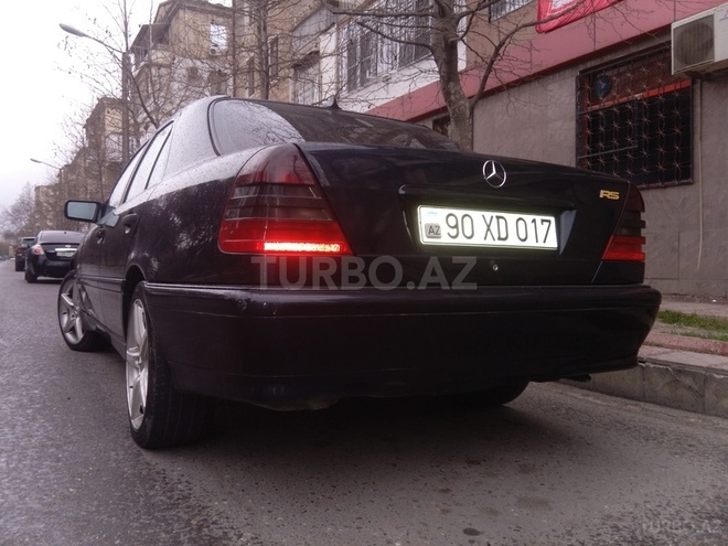 Mercedes C 180 1999, 300,000 km - 1.8 л - Bakı