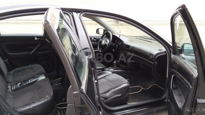 Volkswagen Passat 2002, 21,000 km - 1.8 l - Bakı