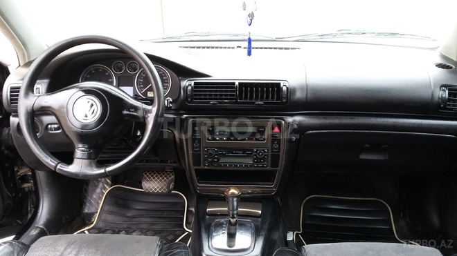 Volkswagen Passat 2002, 21,000 km - 1.8 l - Bakı