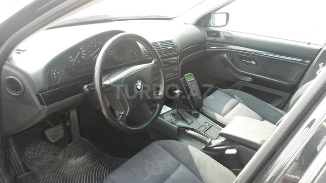 BMW 520 1999, 235,000 km - 2.0 l - Bakı