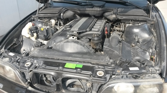 BMW 520 1999, 235,000 km - 2.0 l - Bakı