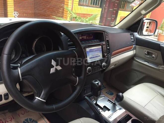 Mitsubishi Pajero 2008, 107,000 km - 3.0 l - Bakı