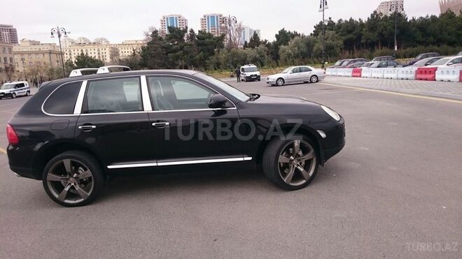 Porsche Cayenne 2004, 180,000 km - 4.5 л - Bakı