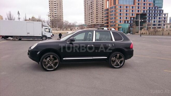 Porsche Cayenne 2004, 180,000 km - 4.5 л - Bakı