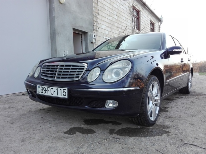 Mercedes E 220 2003, 378,000 km - 2.2 l - Şəmkir