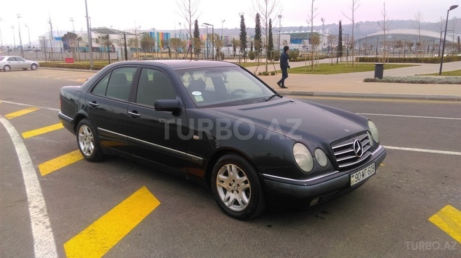 Mercedes E 240 1998, 222,000 km - 2.4 л - Bakı