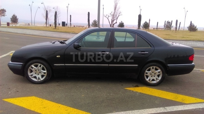 Mercedes E 240 1998, 222,000 km - 2.4 л - Bakı