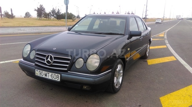 Mercedes E 240 1998, 222,000 km - 2.4 л - Bakı