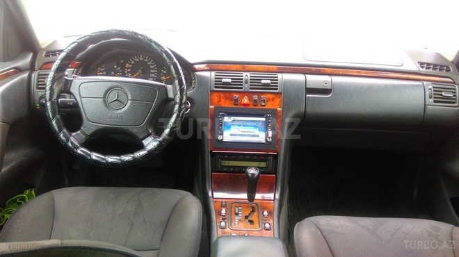 Mercedes E 240 1998, 222,000 km - 2.4 л - Bakı
