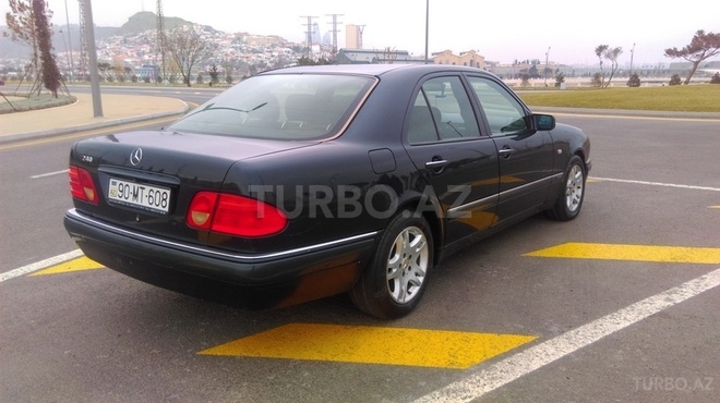 Mercedes E 240 1998, 222,000 km - 2.4 л - Bakı