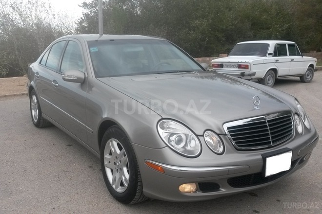 Mercedes E 320 2003, 201,000 km - 3.2 l - Bakı