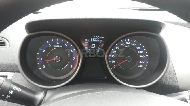 Hyundai Elantra 2011, 65,000 km - 1.8 l - Sumqayıt