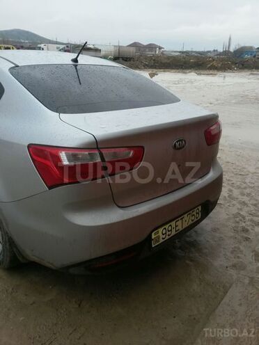 Kia Rio 2012, 100 km - 14.0 l - Bakı