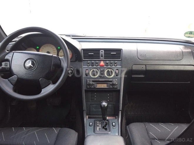 Mercedes C 230 1999, 155,000 km - 2.3 l - Bakı