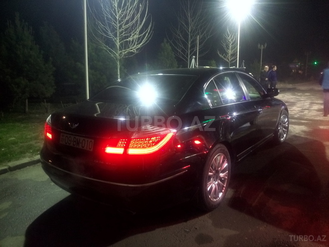 Hyundai Genesis 2011, 147,000 km - 3.8 л - Bərdə