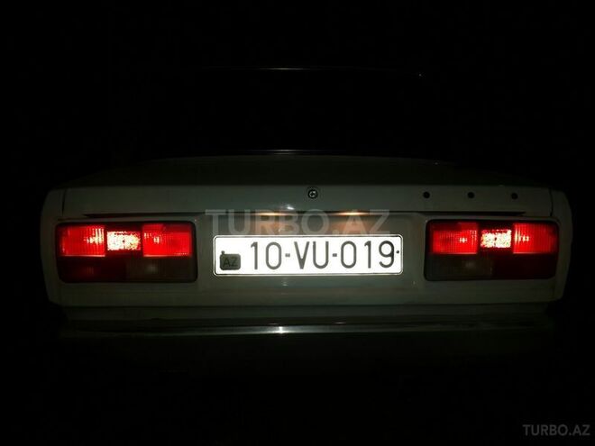 LADA (VAZ) 2107 2010, 81,000 km - 1.6 л - Bakı