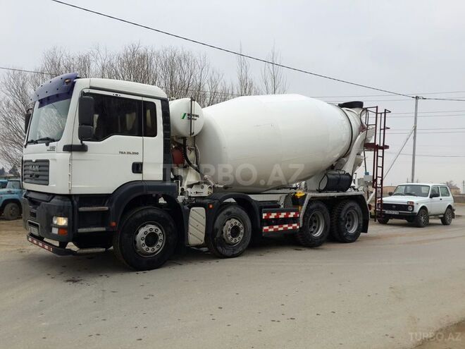 MAN  2005, 175,000 km - 11.0 l - Bakı