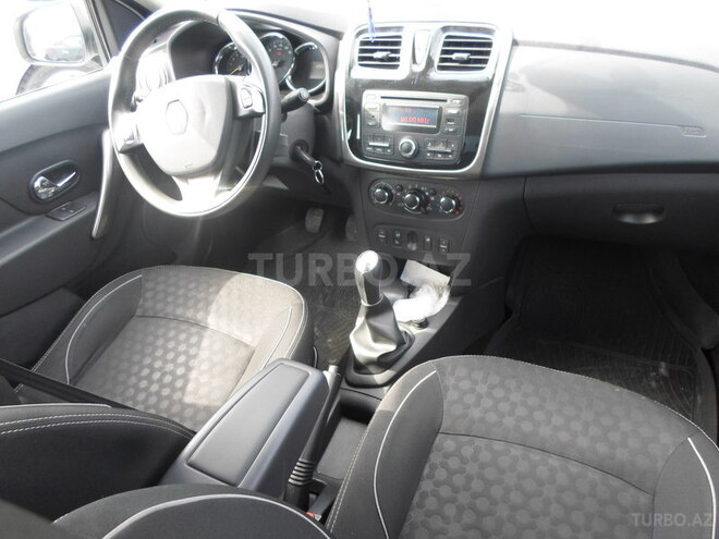 Renault Logan 2015, 45,000 km - 1.6 л - Bakı