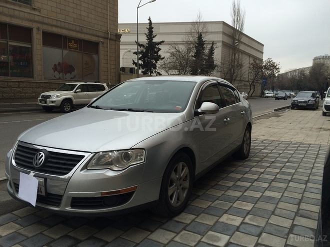 Volkswagen Passat 2006, 200,000 km - 2.0 l - Bakı