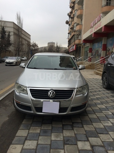 Volkswagen Passat 2006, 200,000 km - 2.0 l - Bakı