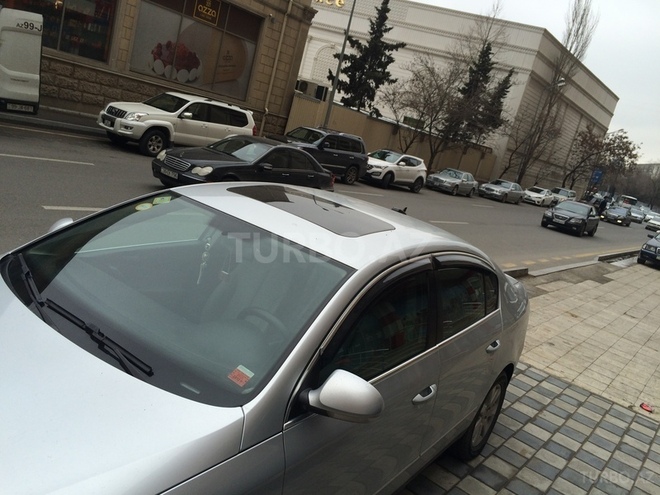 Volkswagen Passat 2006, 200,000 km - 2.0 l - Bakı