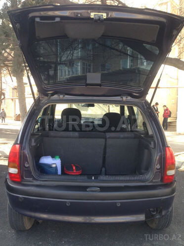 Opel Corsa 1999, 215,000 km - 1.4 l - Bakı