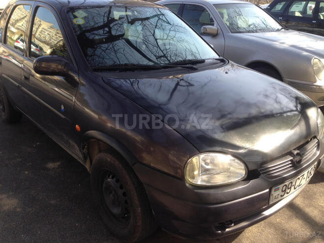 Opel Corsa 1999, 215,000 km - 1.4 l - Bakı