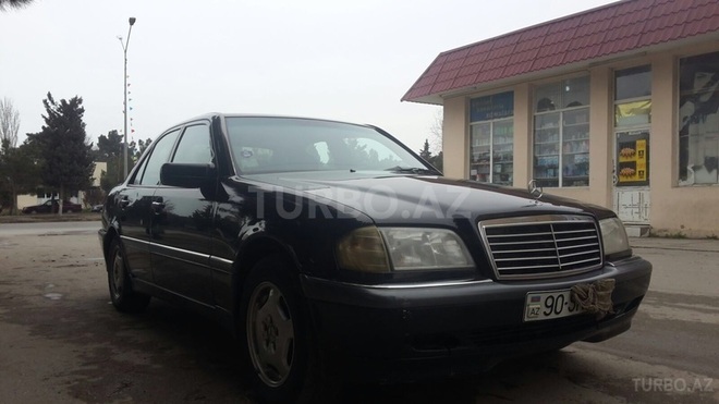 Mercedes C 230 1999, 218,000 km - 2.3 l - Sumqayıt