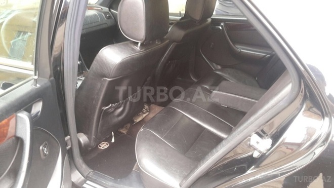 Mercedes C 230 1999, 218,000 km - 2.3 l - Sumqayıt
