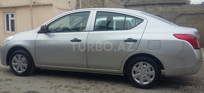 Nissan Sunny 2012, 211,000 km - 1.5 л - Bakı