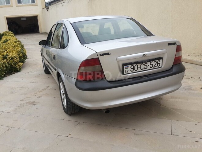 Opel Vectra 1996, 310,000 km - 1.8 l - Bakı