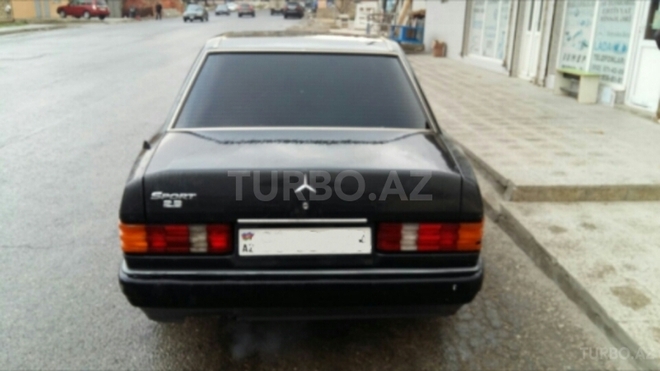 Mercedes 190 1990, 150,000 km - 2.6 l - Bakı