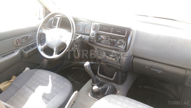 Mitsubishi L200 2005, 306,000 km - 2.5 л - Bakı