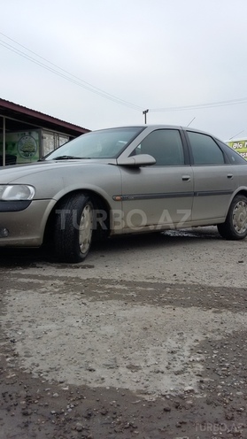Opel Vectra 1997, 233,136 km - 2.0 л - Bakı