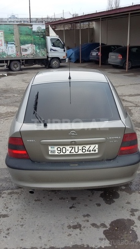 Opel Vectra 1997, 233,136 km - 2.0 л - Bakı