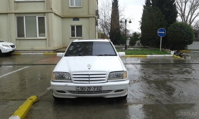 Mercedes C 230 1997, 315,400 km - 0.3 l - Bakı