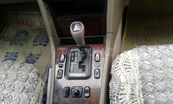 Mercedes C 230 1997, 315,400 km - 0.3 l - Bakı