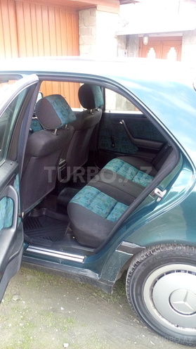 Mercedes C 180 1996, 270,000 km - 0.2 l - Şəki