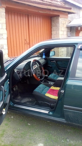 Mercedes C 180 1996, 270,000 km - 0.2 l - Şəki