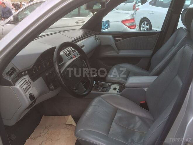 Mercedes E 230 1996, 200,000 km - 2.3 л - Bakı